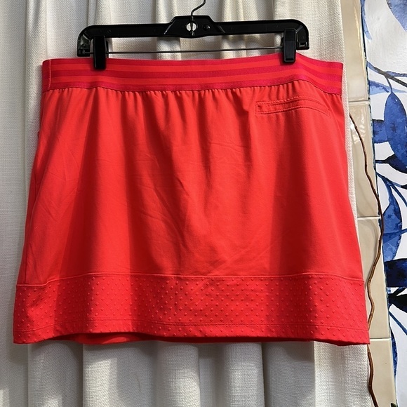 NWOT Women’s Adidas Orange with Pink Waistband Polyester & Spandex Golf Skort XL - Picture 5 of 7